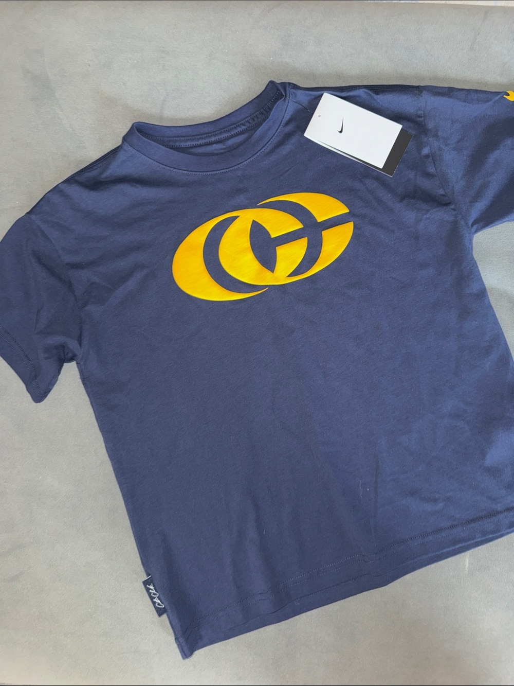Nike Kids Navy Tee with Yellow Caitlin Clark Graphic NEW Kids XS, Medium or XL